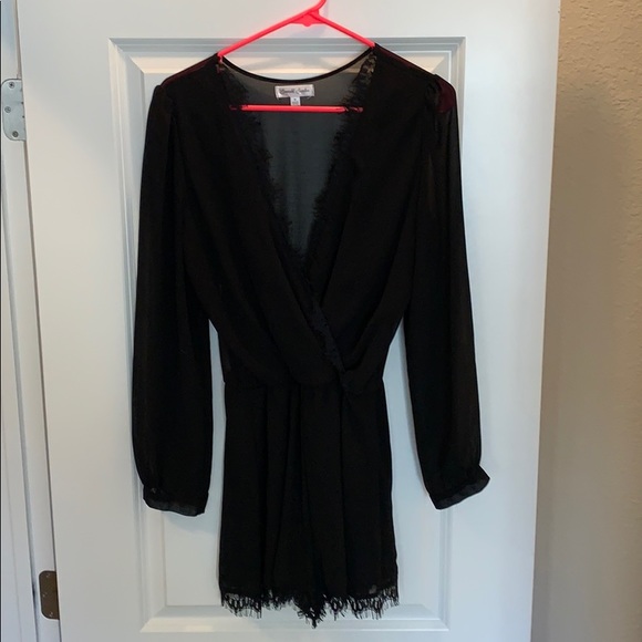 Black romper - Picture 2 of 2